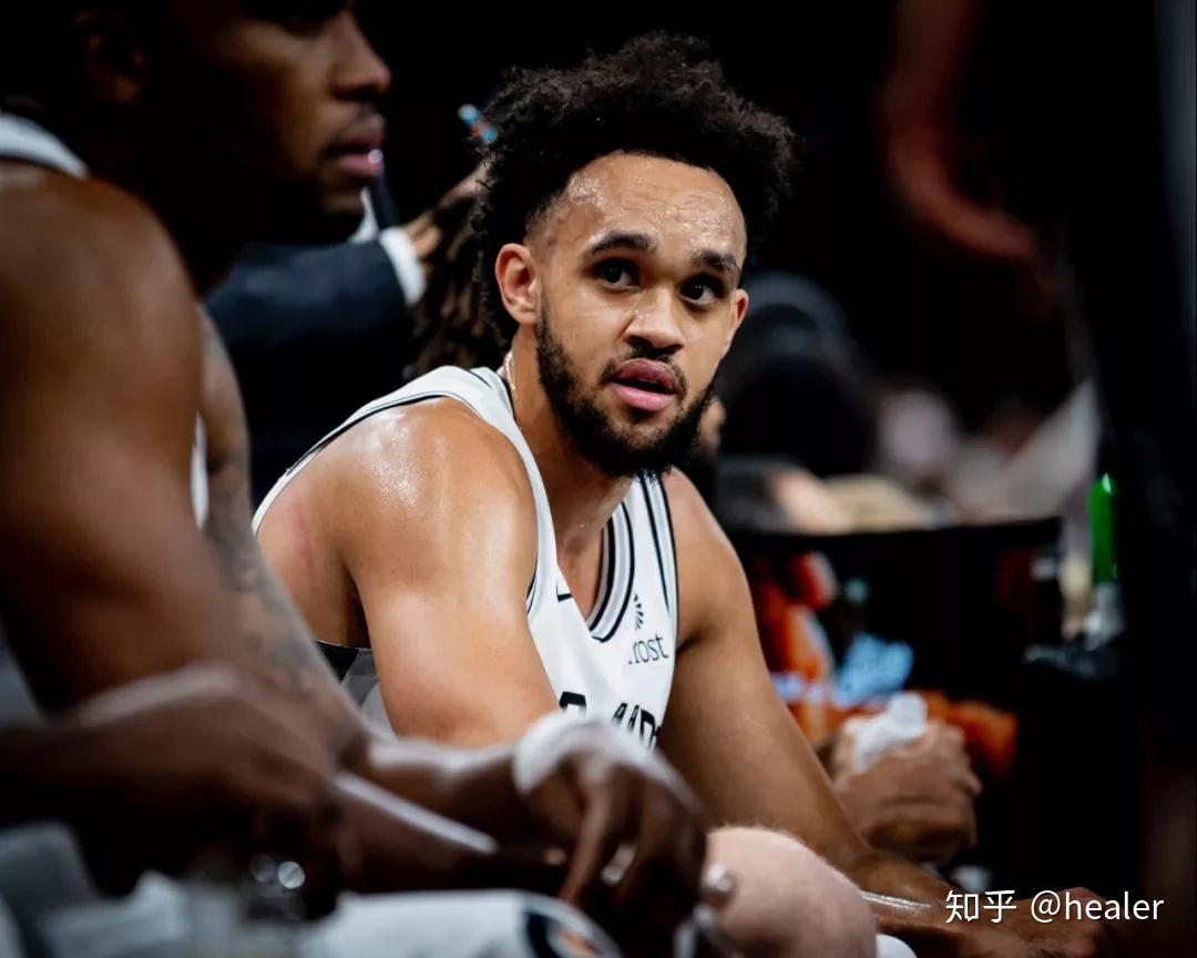 关于圣安东尼奥马刺训练开放日，加时末段主帅复盘引欢呼，英超在即，训练强度明显提升的信息